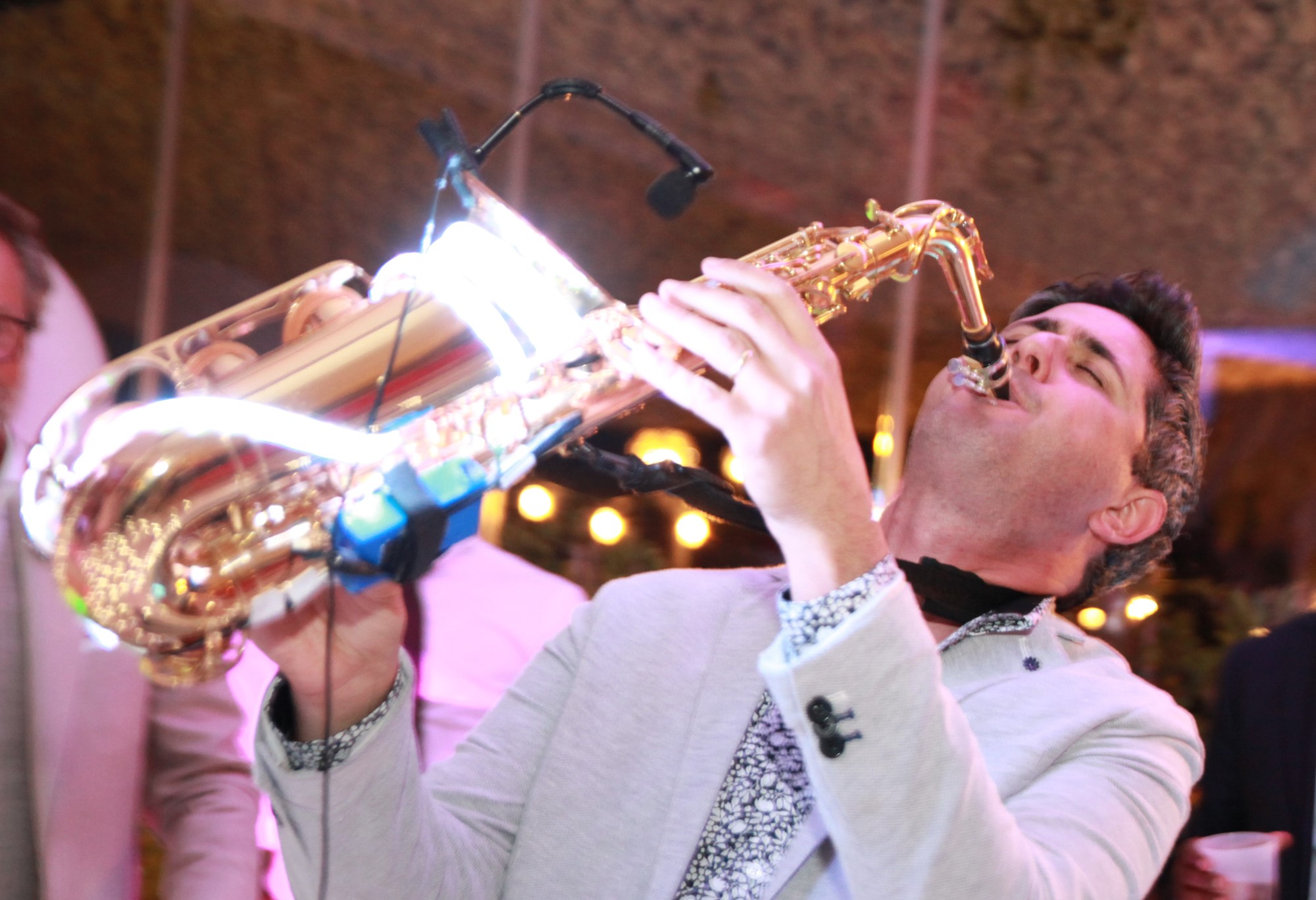 Sax player in Marbella